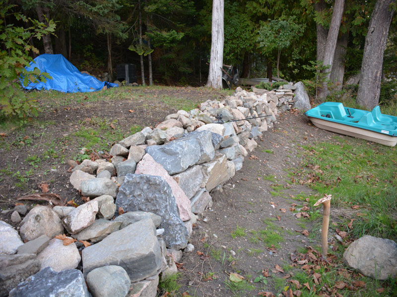 TEACHABLE Rubble Pile Lake Wall